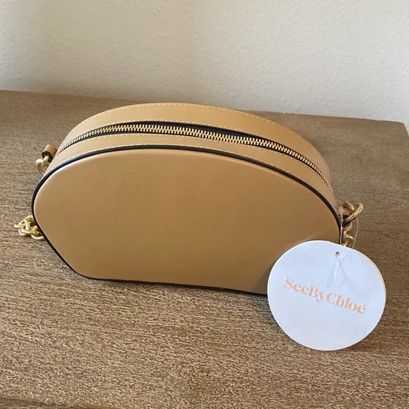 See by Chloe Shell Leather Shoulder Bag